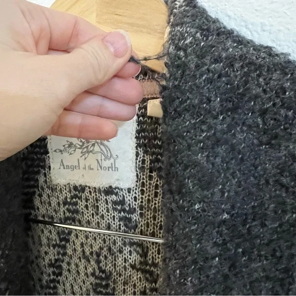 *SOLD* Anthropologie Angel of the North Equinox Gray Open Cardigan Sweater - Picture 7 of 13